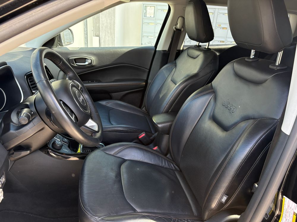 JEEP COMPASS