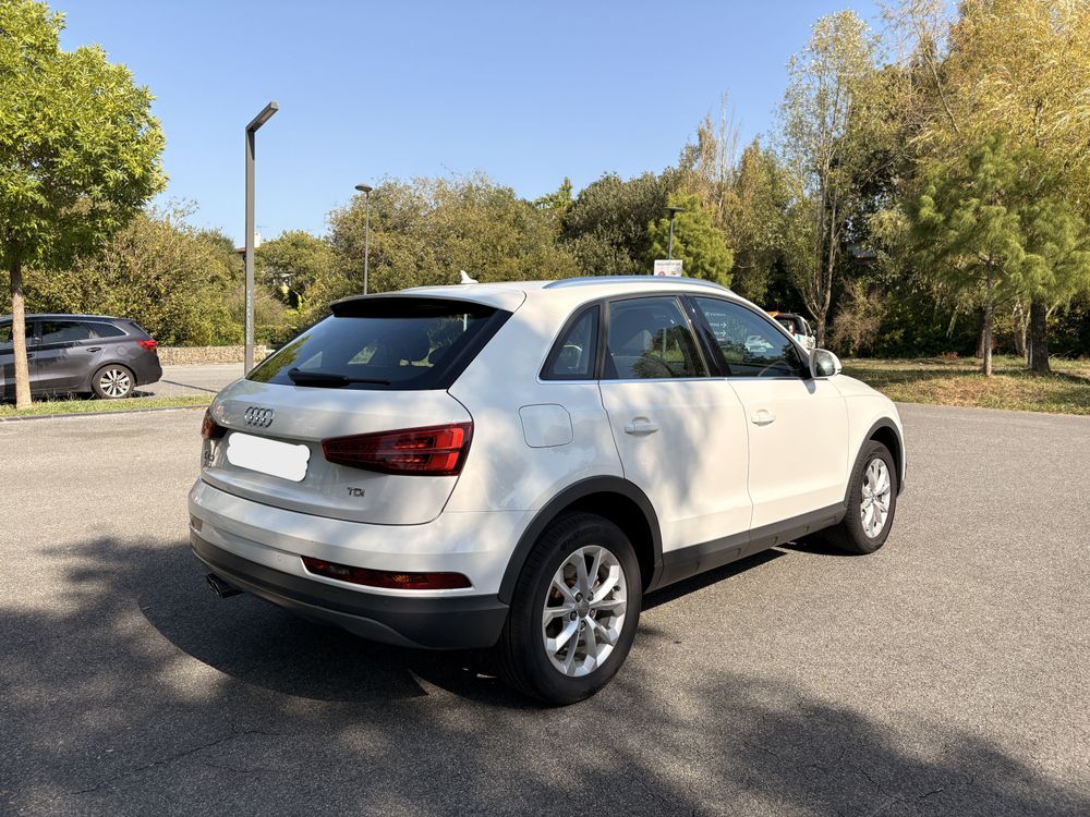 AUDI Q3 S TRONIC