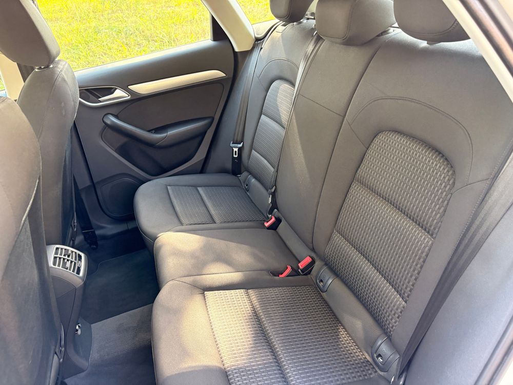 AUDI Q3 S TRONIC