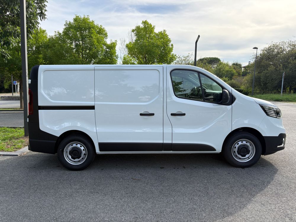 RENAULT TRAFIC L1H1