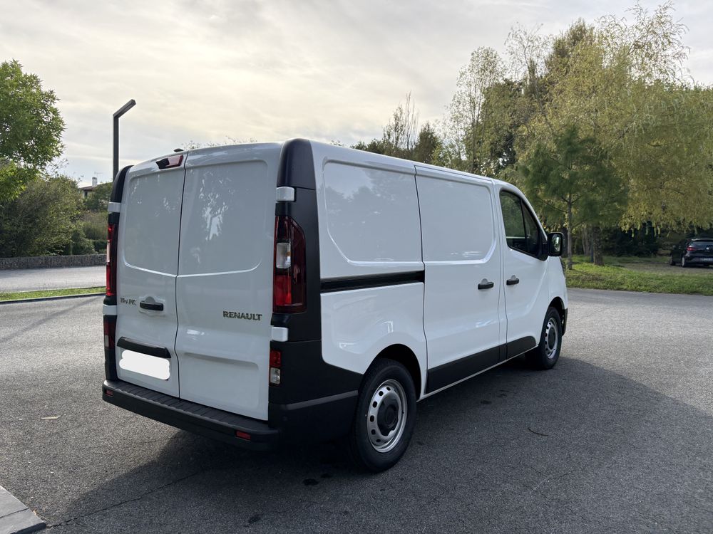 RENAULT TRAFIC L1H1