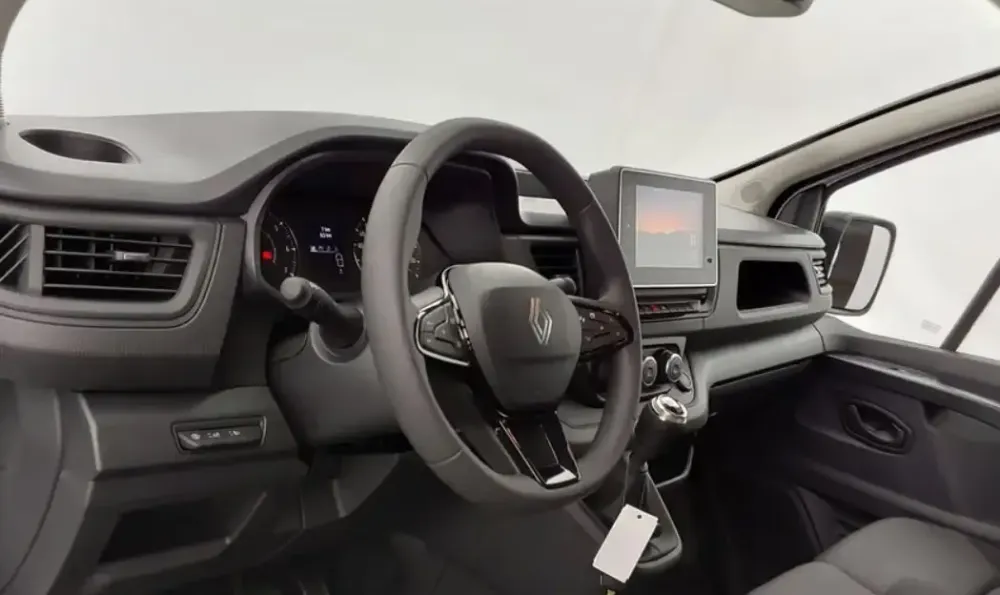 RENAULT TRAFIC L1H1