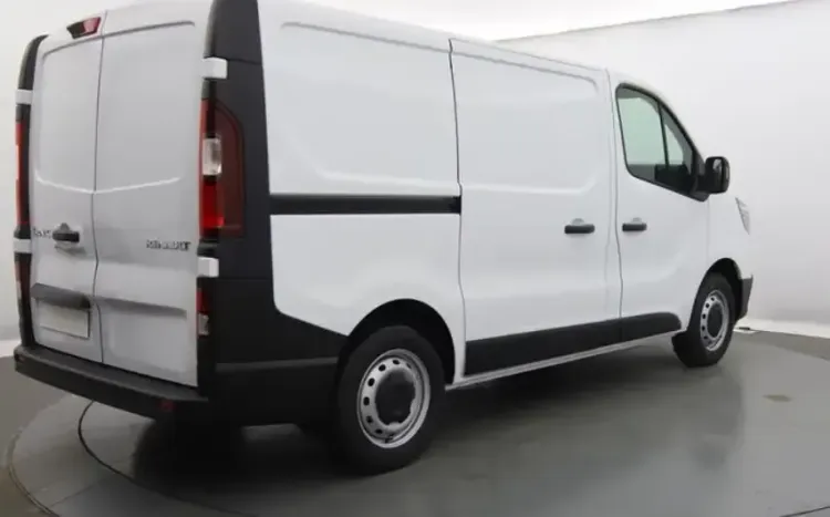 RENAULT TRAFIC L1H1